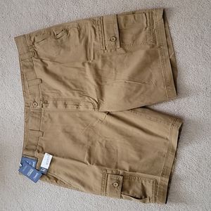 Men's cargo shorts NWT